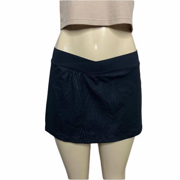 Park black linear print skort mini skirt - Picture 2 of 6